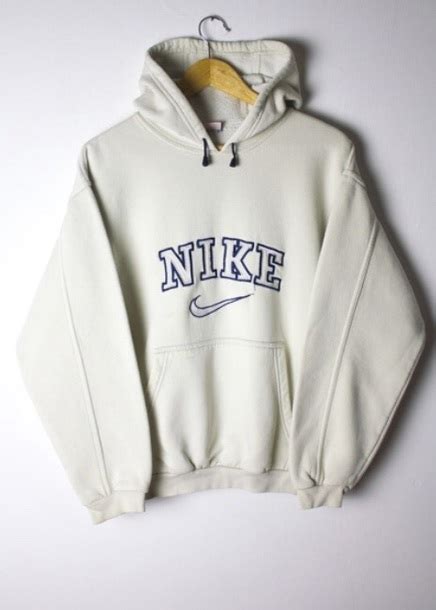 VINTAGE NIKE – Thrifted.com.